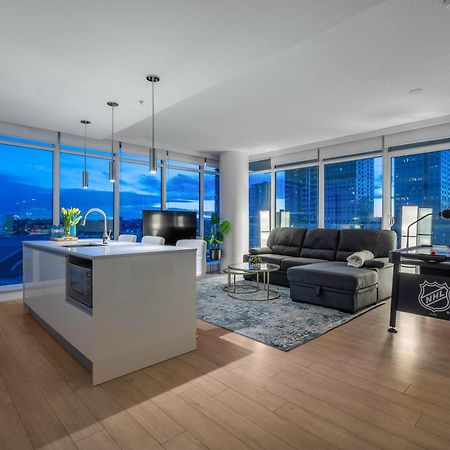 Luxury Apartment On The 9Th Floor Near Stampede, Complimentary Wine, 2 Car Ug Parking YYC Екстериор снимка